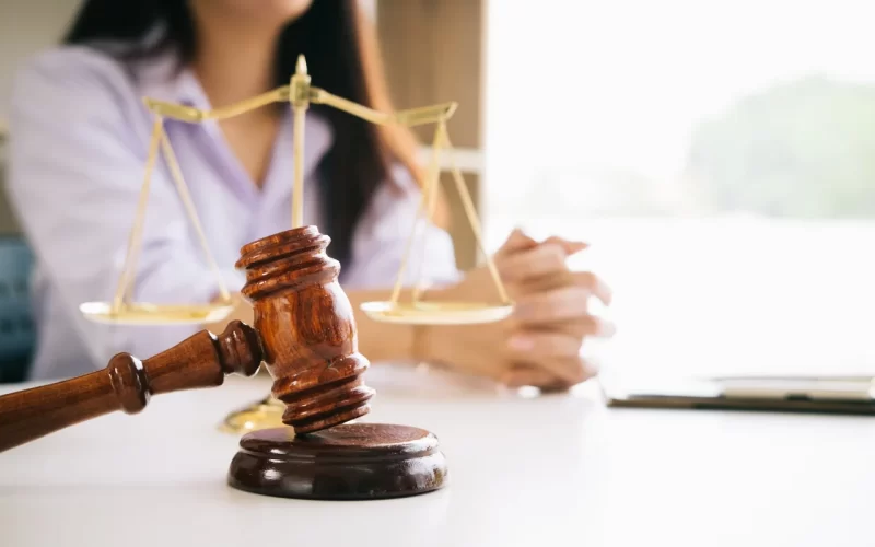 Come scegliere un’agenzia per consulenze immobiliari a Loano: guida pratica